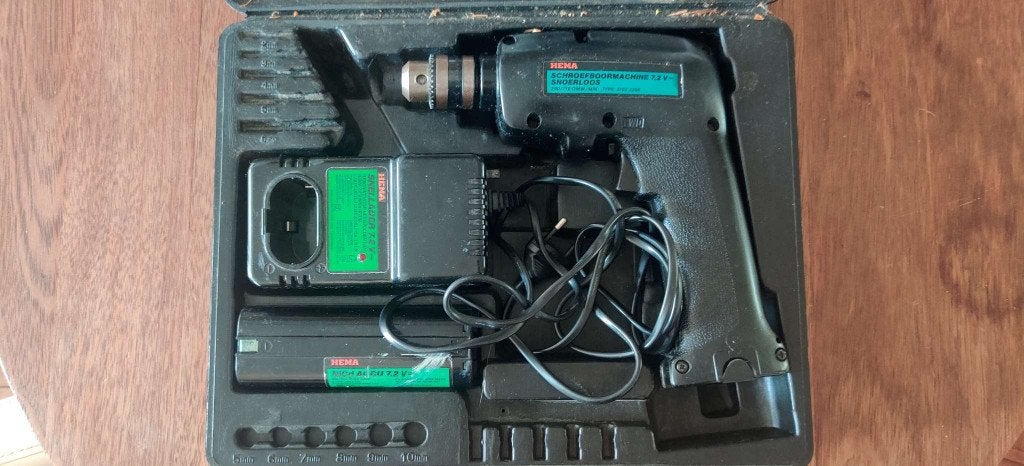 Hema accu boormachine, Ophalen, Gebruikt, Minder dan 400 watt, Boormachine