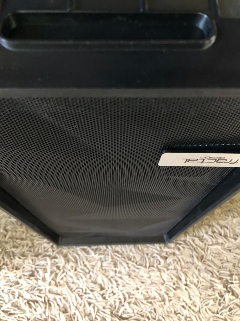 Fractal Design PC-behuizing - Zwart, Computers en Software, Computerbehuizingen, Ophalen of Verzenden, Zo goed als nieuw