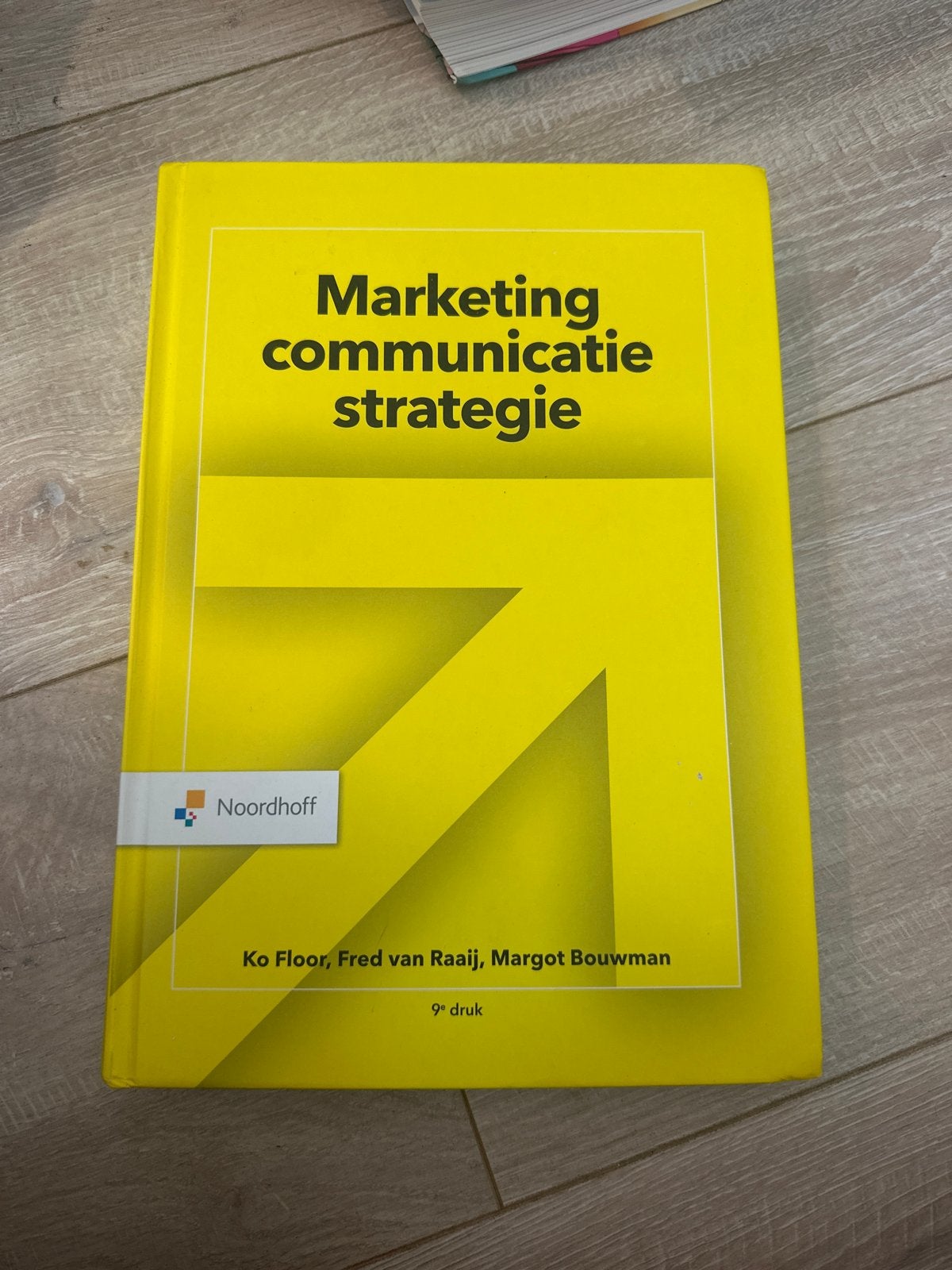 Marketing communicatie strategie - Ko Floor, Fred van Raaij, Ophalen of Verzenden, Gamma, Zo goed als nieuw, HBO
