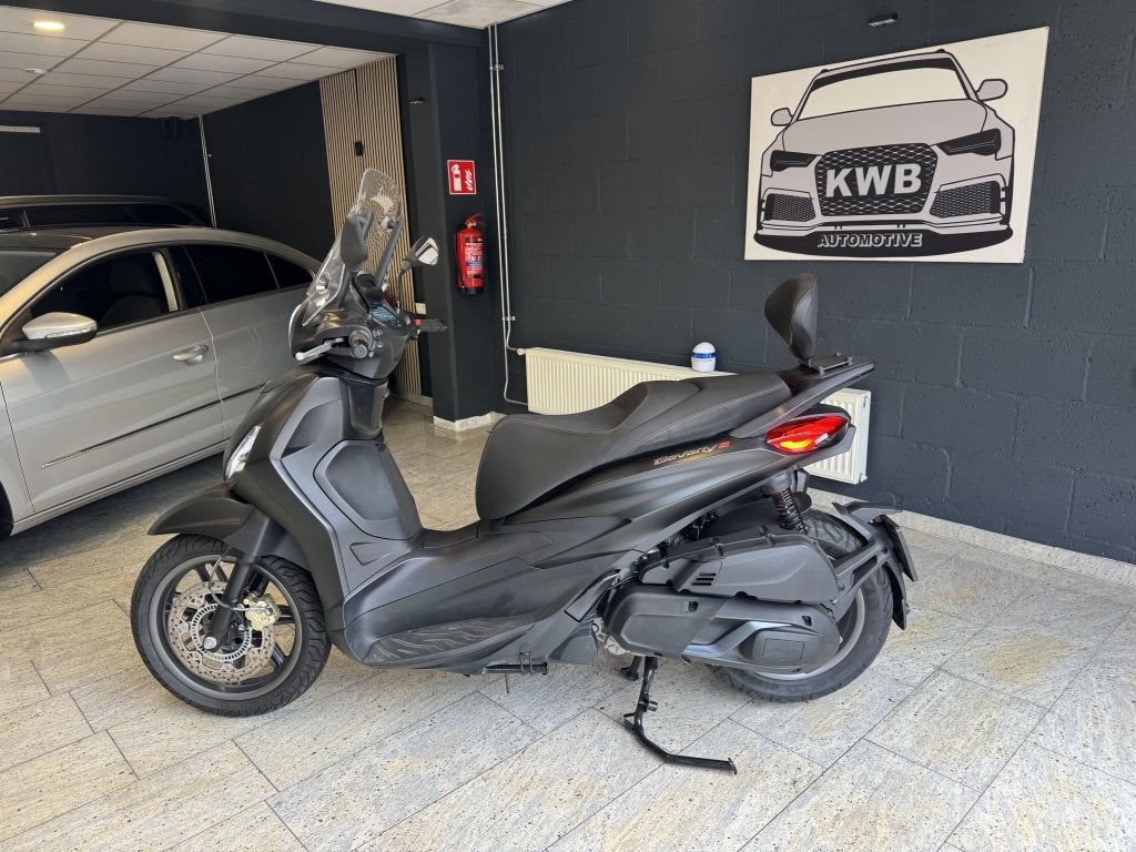Piaggio motorscooter 400 Beverly S HPE 2023 Malossi TOPSTAAT, Piaggio, Bedrijf, Viale Rinaldo Piaggio, 25
BP 80134  Pontedera, IT