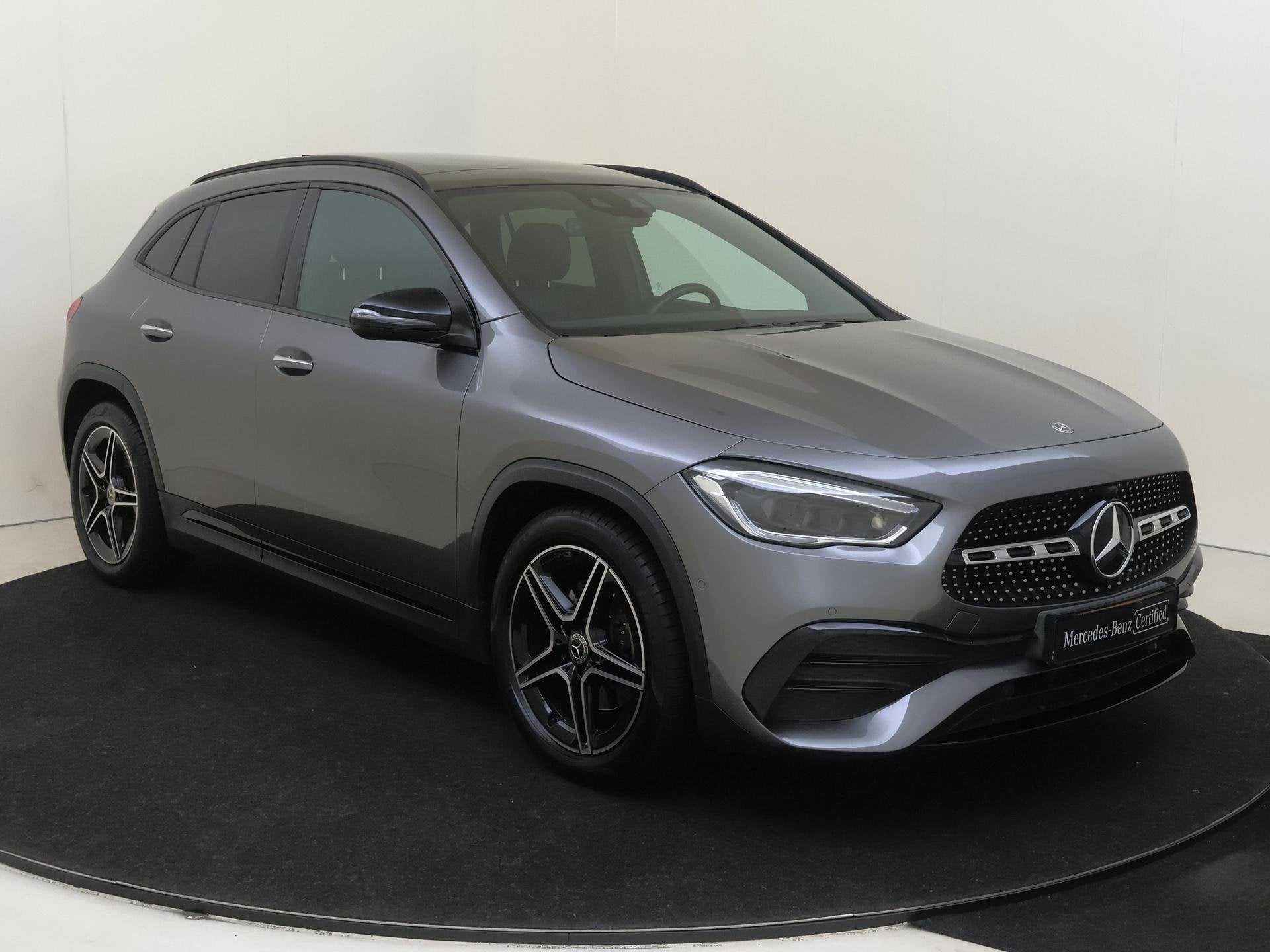 Mercedes-Benz GLA-klasse 200 Business Solution AMG / Panoram, Auto's, Automatische klimaatregeling, 4 cilinders, Leder en Stof