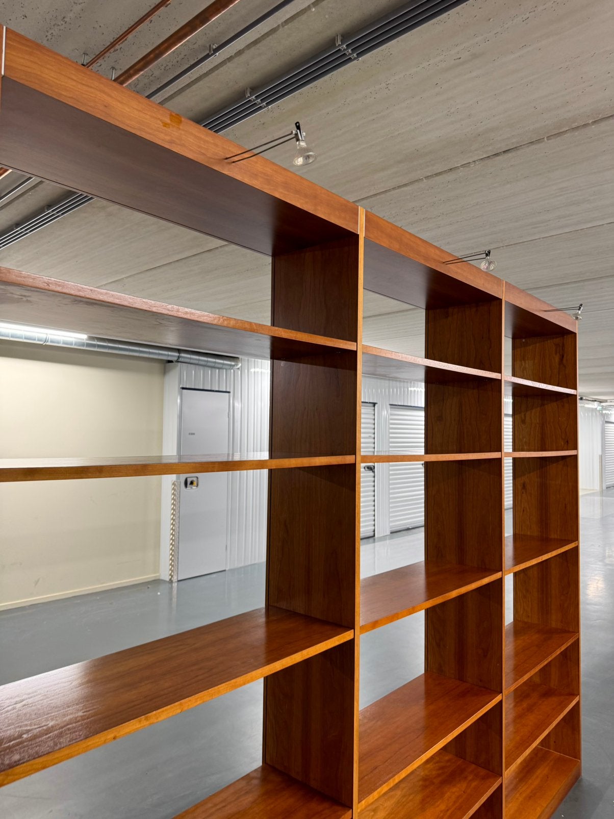 Kersenhouten Design Wandmeubel met Verlichting #K44, Met plank(en), Gebruikt, 200 cm of meer, Pakhuis Zuidwest
