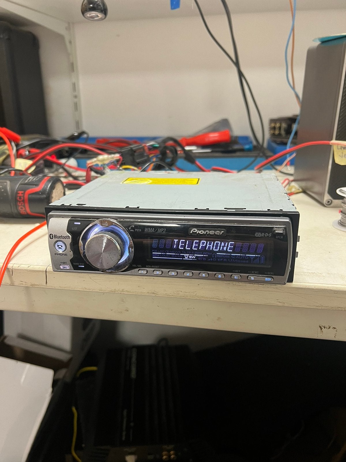 Retro Pioneer autoradio met Bluetooth en flip down scherm, Auto diversen, Ophalen of Verzenden, Gebruikt