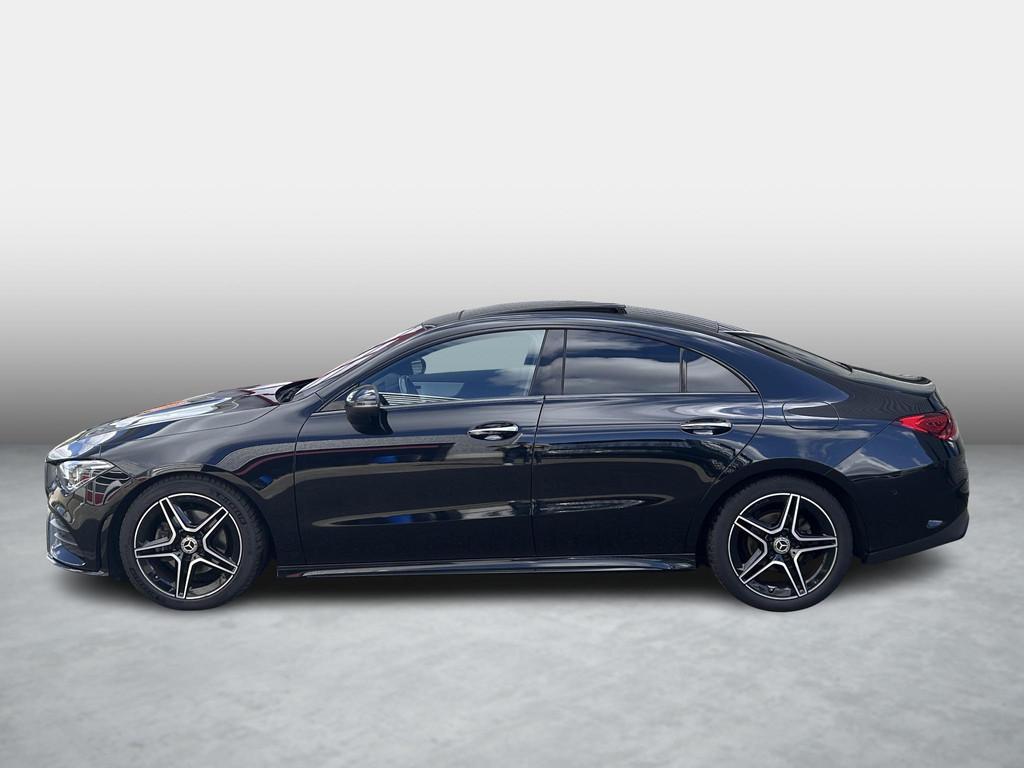 Mercedes-Benz CLA-klasse 180 AMG Line, CLA, Gebruikt, 4 cilinders, Leder en Stof