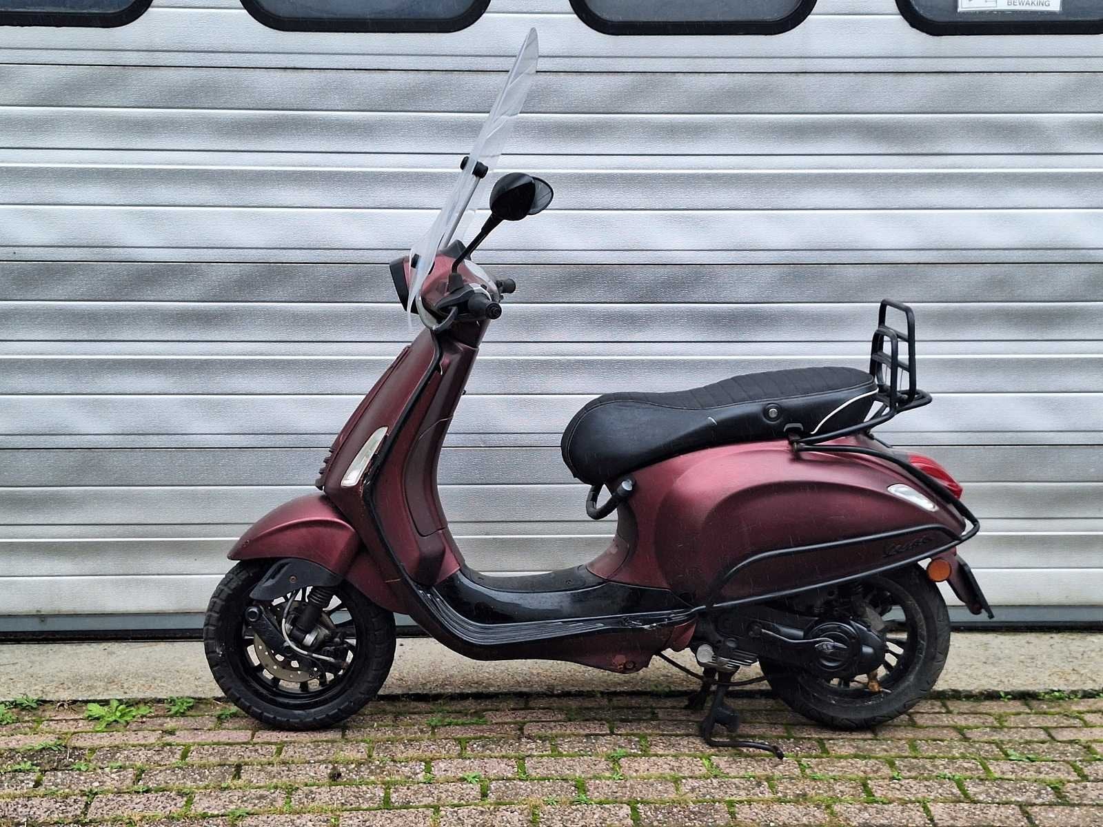 Vespa Sprint 25km snorscooter 4-takt, Gebruikt, Overige modellen