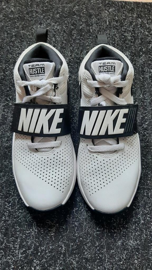 Nike sportschoenen, NIKE, Gebruikt, Overige typen, Verzenden