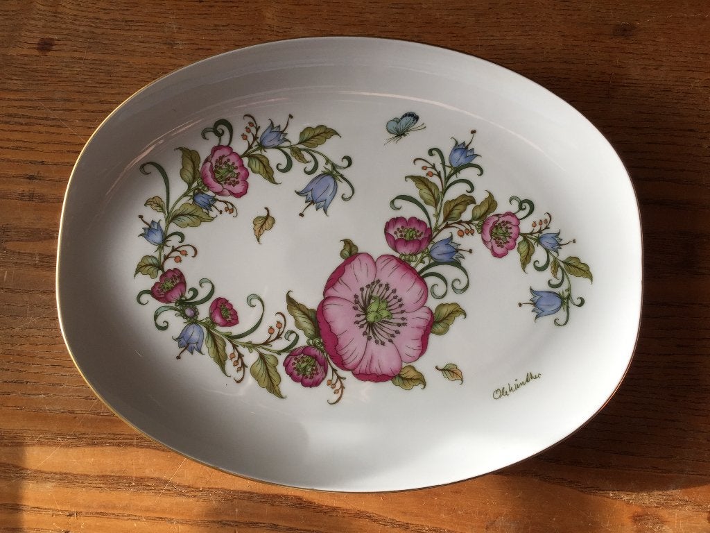 Schaal Hutschenreuther Ole Winther (34x25cm) gaaf, Ophalen of Verzenden, Zo goed als nieuw, Porselein, Bord of Schaal