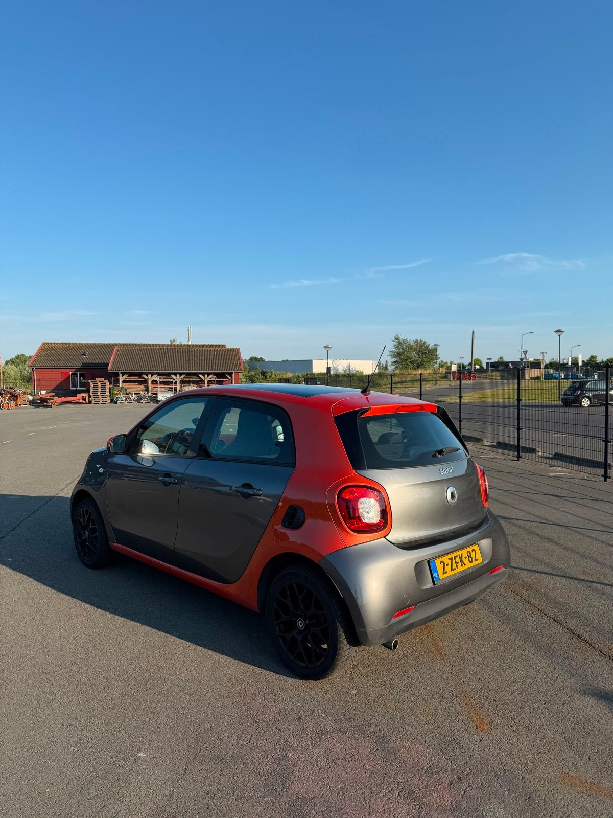 Smart ForFour 1.0 52KW 2015 Grijs, Auto's, Smart, Particulier, ForFour, Benzine, A, Hatchback, Handgeschakeld, Origineel Nederlands
