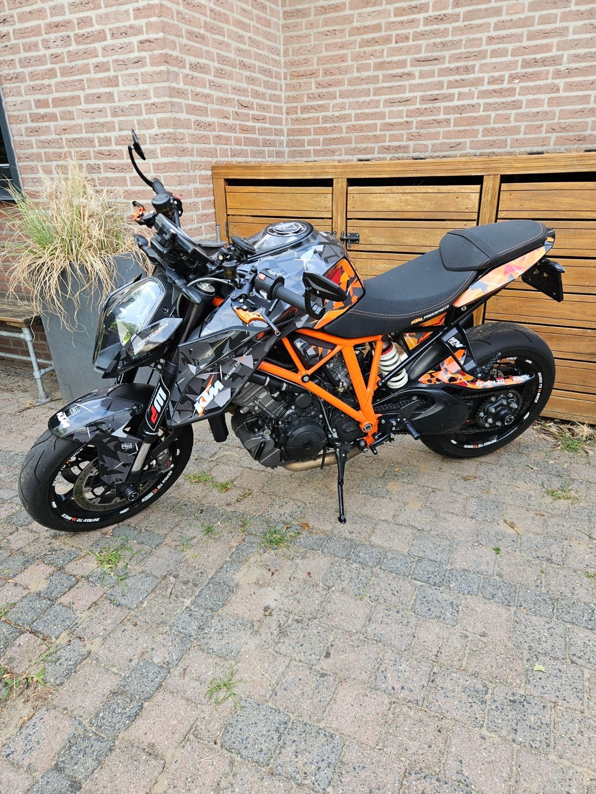 KTM superduke 1290, Motoren, Motoren | KTM, 2 cilinders, ABS, Motorrijbewijs A, Particulier