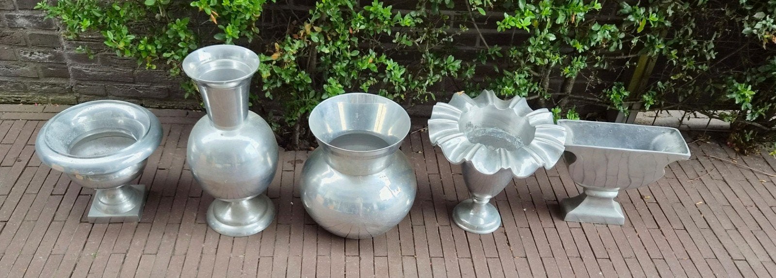 Set van 5 aluminium vazen/plantenbakken, Antiek en Kunst, Ophalen