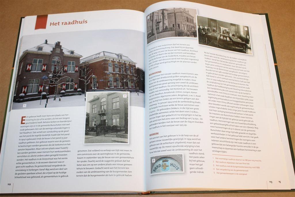 Tussen de Poort en het Lam — Historisch Bunschoten e.o., Boeken, Ophalen of Verzenden, Zo goed als nieuw
