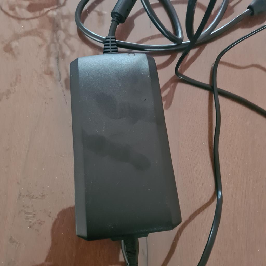 Stromer st1 oplader, Fietsen en Brommers, Fietsaccessoires | Fietsaccu's, Ophalen of Verzenden