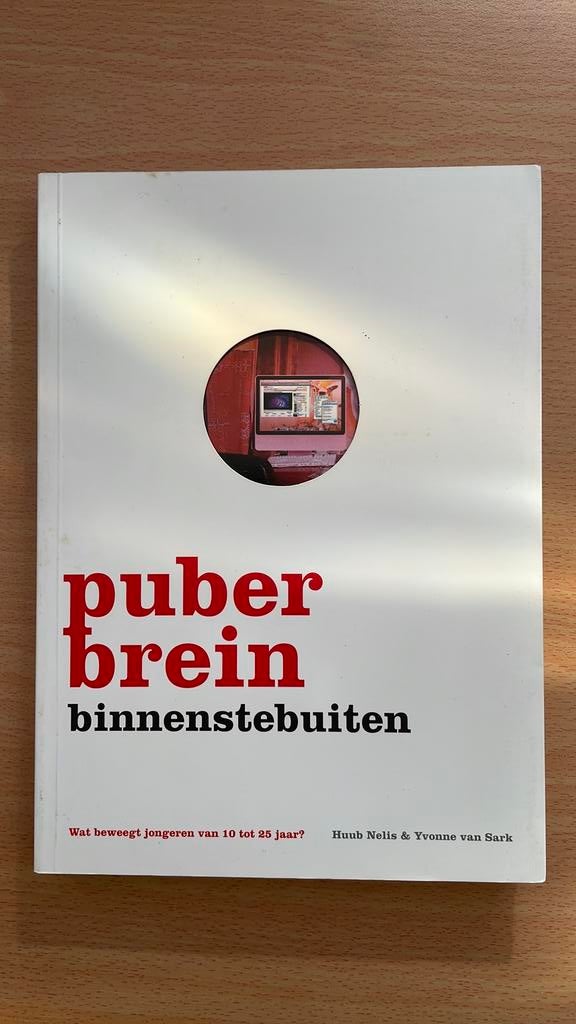 Puberbrein binnenstebuiten- Huub Nelis Yvonne van Stark, Ophalen of Verzenden, Zo goed als nieuw, Zwangerschap en Bevalling