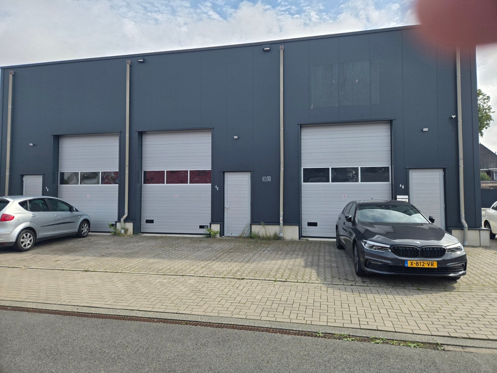 Bedrijfshallen te huur nabij het centrum van Enschede, Zakelijke goederen, Huur, Bedrijfsruimte