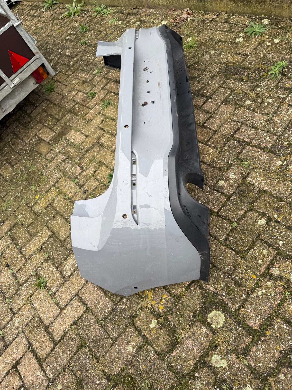 Golf 8 GTI Achterbumper met lichte krasschade, Gebruikt, Volkswagen, Ophalen of Verzenden, Achter