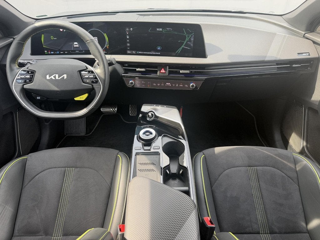 Kia EV6 GT AWD 77.4 kWh / 585PK / Fabrieksgarantie tot 06-20, Automaat, 100 %, Alcantara, 2100 kg