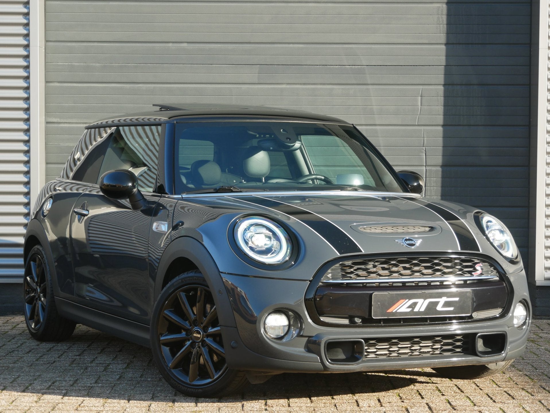 MINI 3-Deurs 2.0 Cooper S Chili, Pano, Adaptive, Head-up, Ha, Auto's, 1195 kg, Gebruikt, Zwart, 4 stoelen