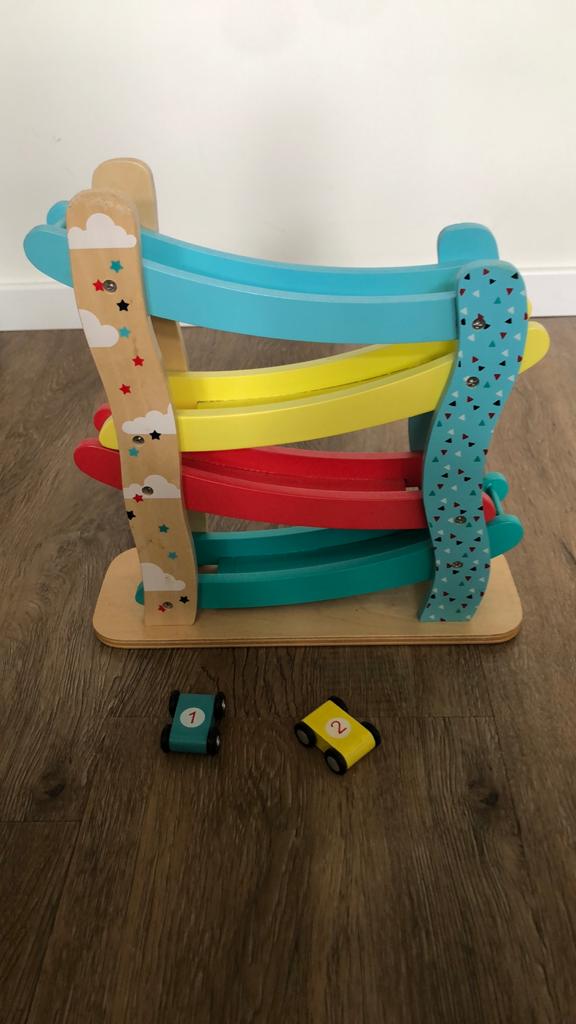 Houten autobaan met 2 auto's, Ophalen of Verzenden, Gebruikt, Jongen of Meisje