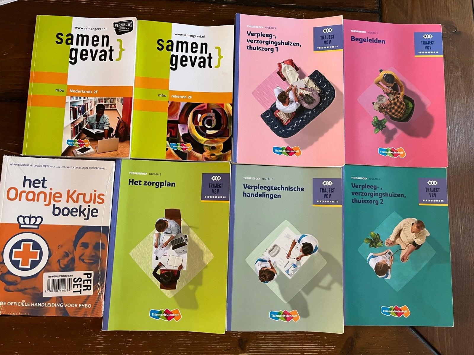 MBO boeken: opleiding maatschappelijk verzorgende IG, Boeken, Schoolboeken, Ophalen of Verzenden, Zo goed als nieuw, VMBO, Nederlands