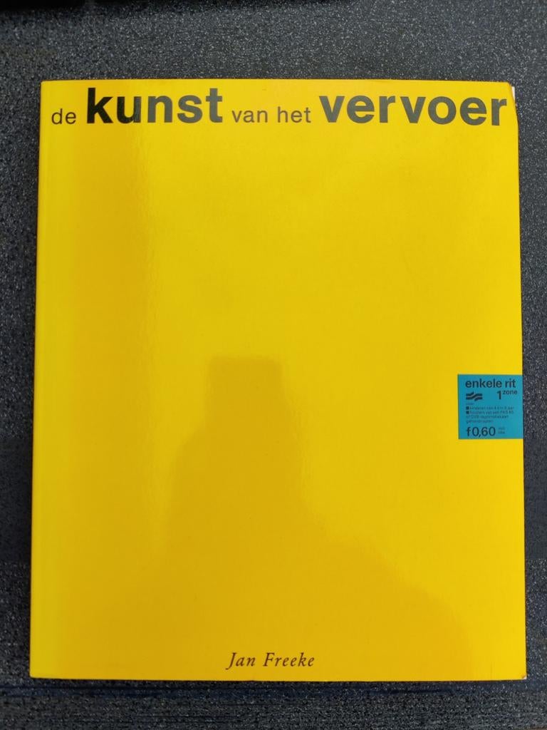 De kunst van het vervoer: 150 jaar vervoer in Amsterdam, Ophalen of Verzenden, Gelezen, Jan Freeke, Bus