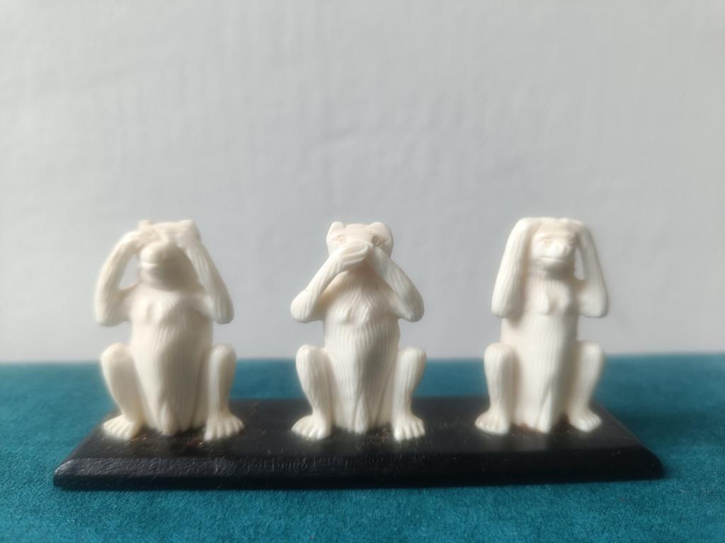 Oude Horen Zien Zwijgen aapjes, Verzamelen, Beelden en Beeldjes, Ophalen of Verzenden, Gebruikt, Dier