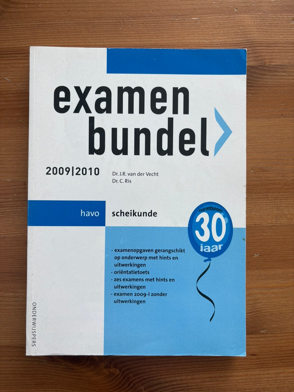 Examen Bundel Havo Scheikunde, J.R. van der Vecht; C. Ris, Ophalen of Verzenden, Zo goed als nieuw, Nederlands