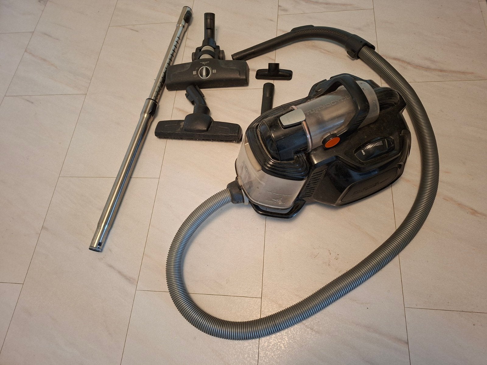 AEG LX7-1-EB-P Sledestofzuiger  zonder zak., Ophalen, Inclusief accessoires, Gebruikt, Sledestofzuiger