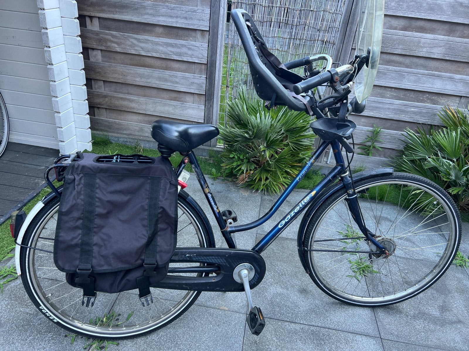 Gazelle damesfiets met fietstassen, Ophalen, Gebruikt, Versnellingen, 50 tot 53 cm