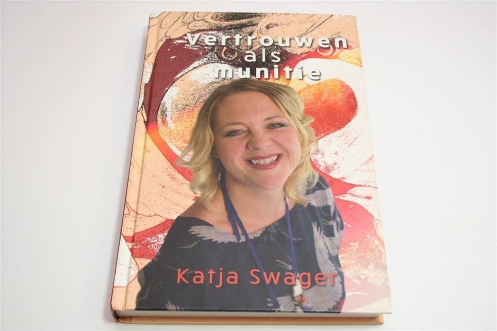 Vertrouwen als Munitie — Een Spirituele Autobiografie, Boeken, Ophalen of Verzenden, Zo goed als nieuw, Overige onderwerpen, Achtergrond en Informatie