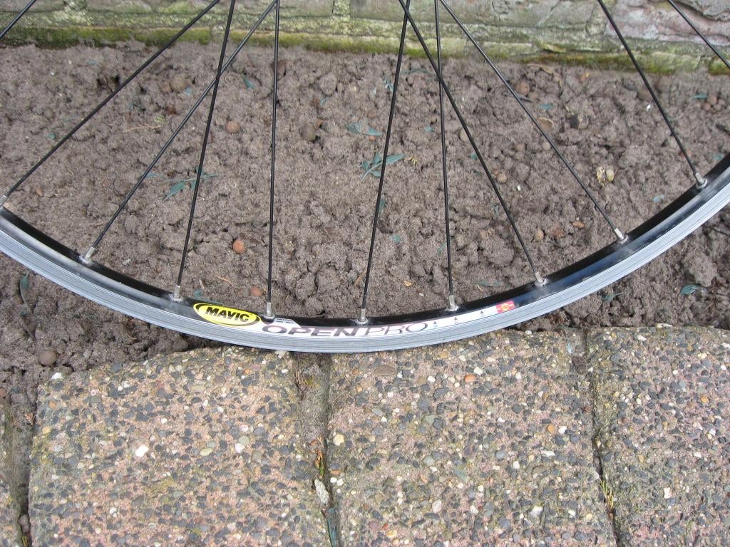 Mavic 28 inch fietswiel, met Shimano naafdynamo !!, Ophalen, Zo goed als nieuw, Racefiets, Wiel