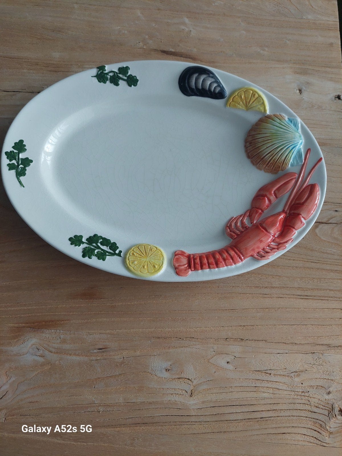 🌰Grote ovale visschaal met reliëf decoratie🌰, Gebruikt, Porselein of Keramiek, Schaal, Ophalen of Verzenden