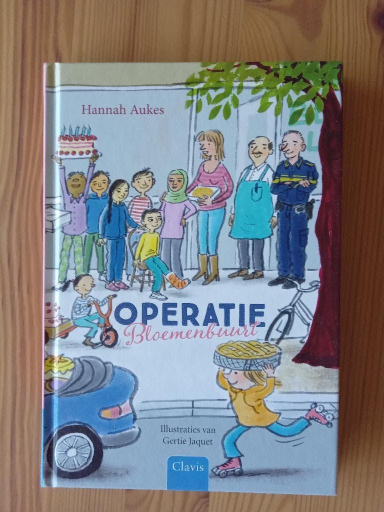 Operatie Bloemenbuurt, Ophalen of Verzenden, Zo goed als nieuw, Hannah Aukes