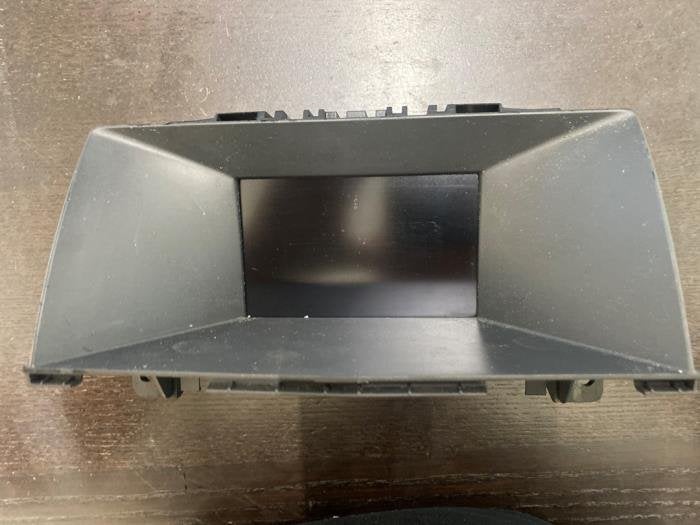 Display Interieur van een Opel Astra, Gebruikt, -, -, Opel