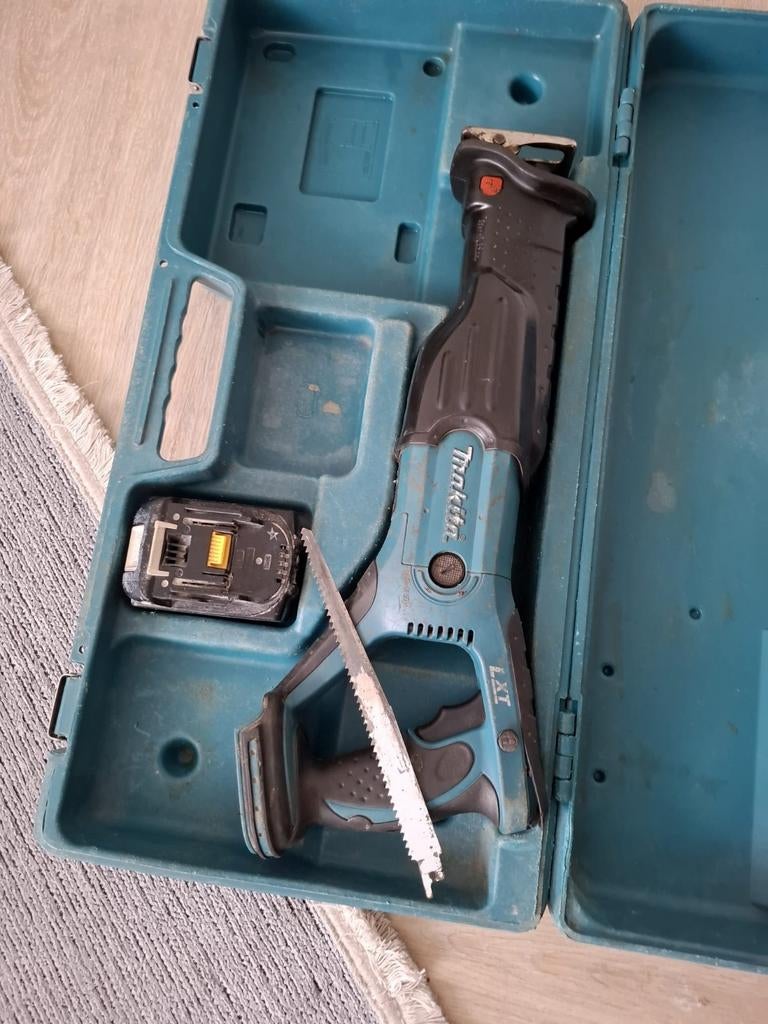 Reciprozaag makita, Ophalen of Verzenden, Gebruikt, Overige typen