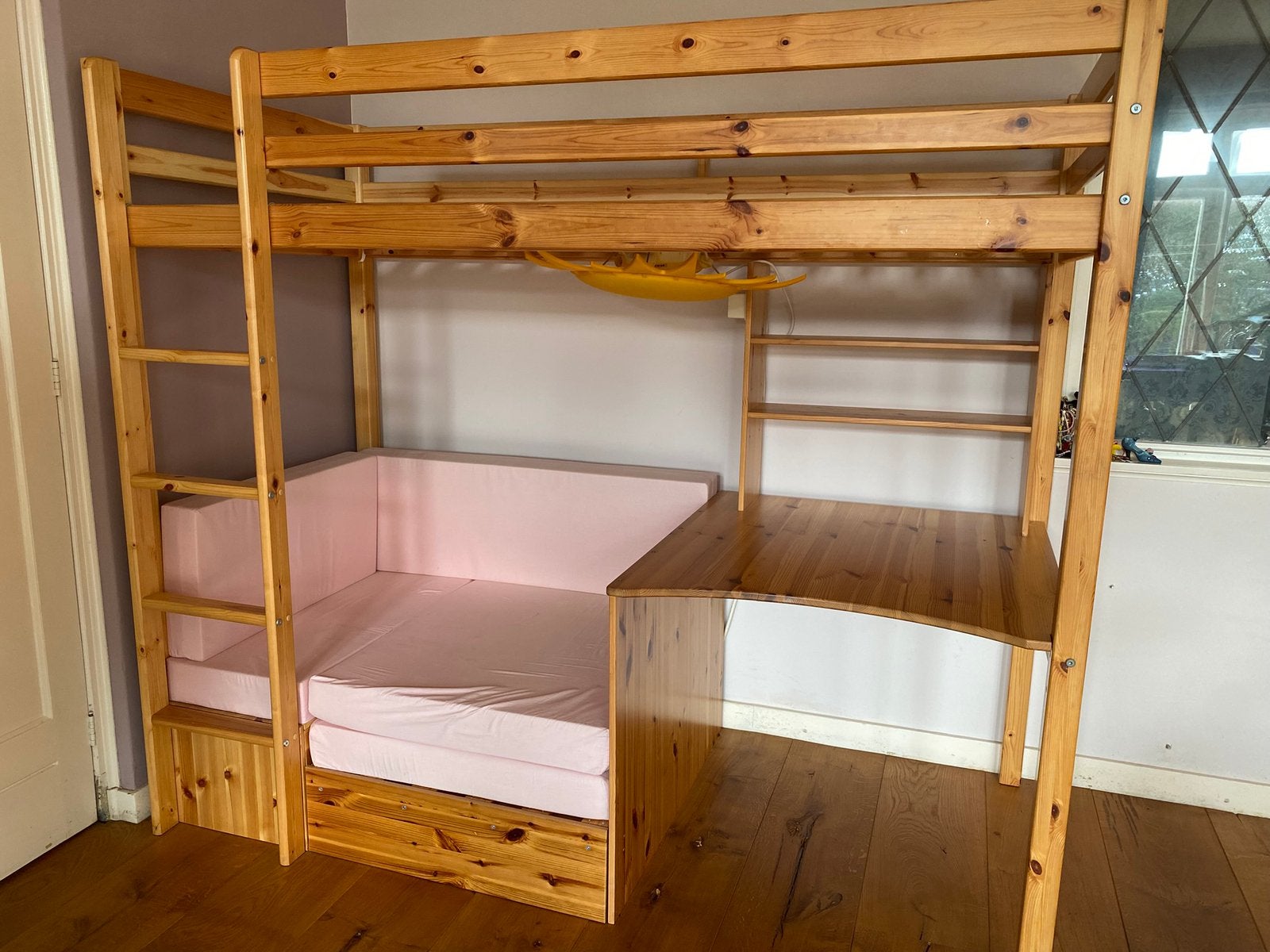 Zeer nette hoogslaper met bureau en zitje met logeerbed, Ophalen, 100 cm, Hoogslaper, Eenpersoons