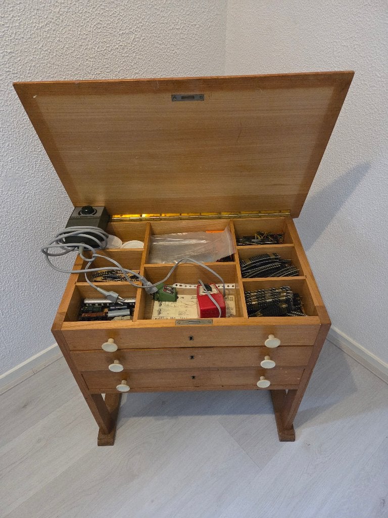 Minitrix start set met van alles, Ophalen, Gebruikt, Gelijkstroom, Trix