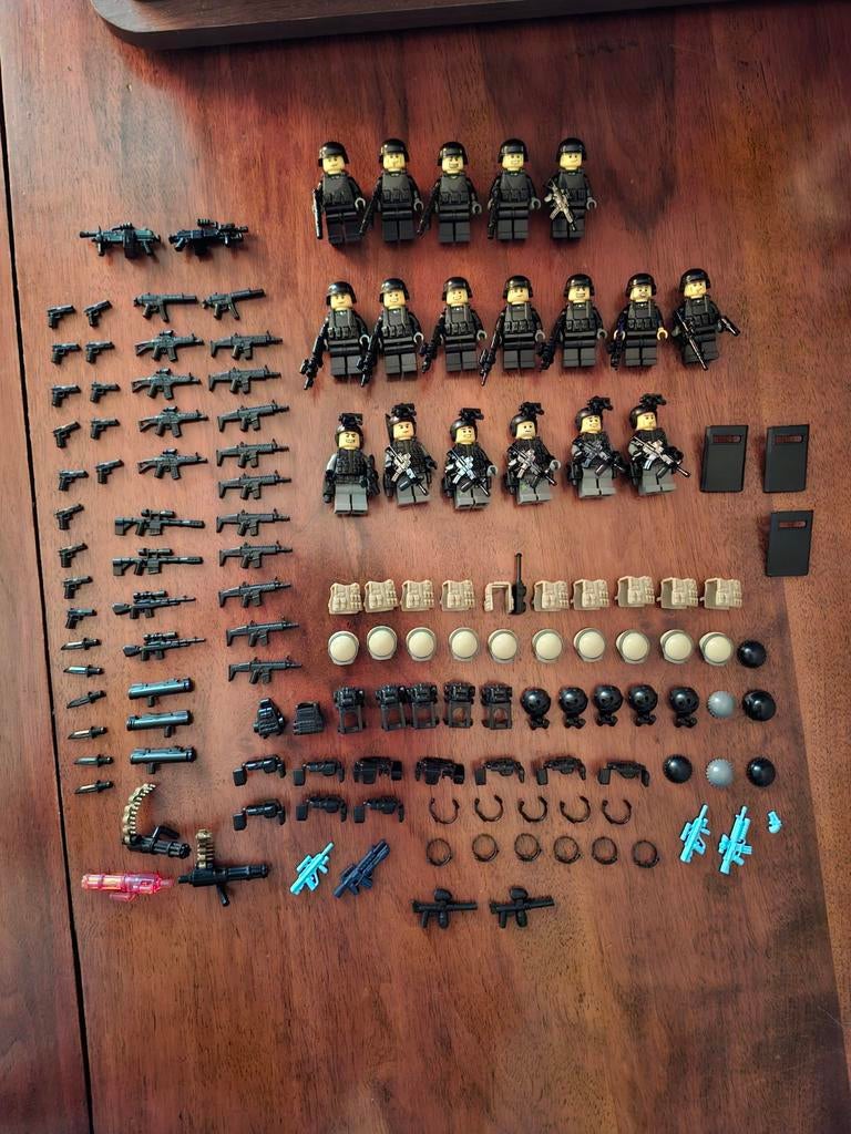Lego Military Customs, Kinderen en Baby's, Speelgoed | Duplo en Lego, Ophalen of Verzenden