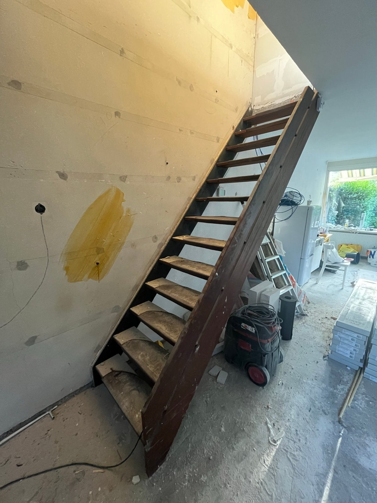Gebruikte houten trap met 14 treden, Doe-het-zelf en Verbouw, Ophalen, Gebruikt, Trap, 2 tot 4 meter