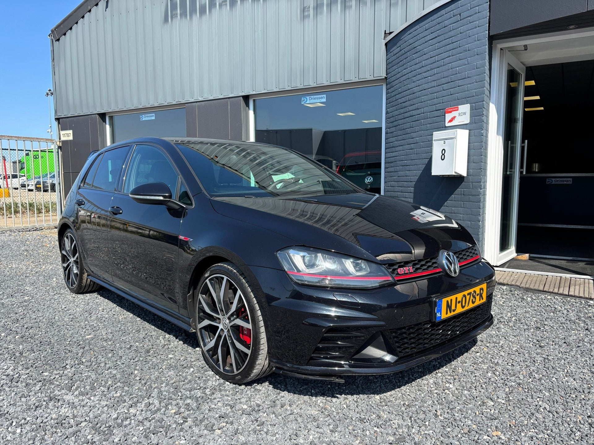Volkswagen Golf 2.0 TSI GTI Clubsport | DSG | Leder |, Gebruikt, 4 cilinders, Zwart, Bedrijf