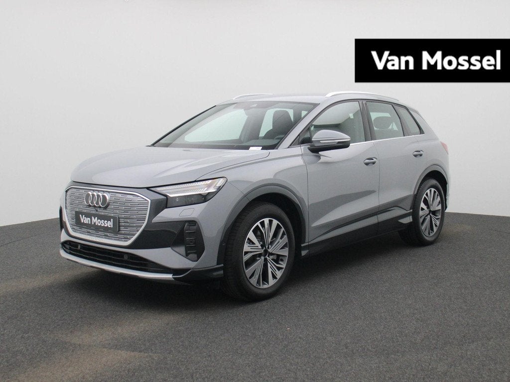 Audi Q4 e-tron Advanced 45 quattro | Stoelverwariming | Matr, Auto's, Audi, Zwart, 82 kWh, 2135 kg, 286 pk