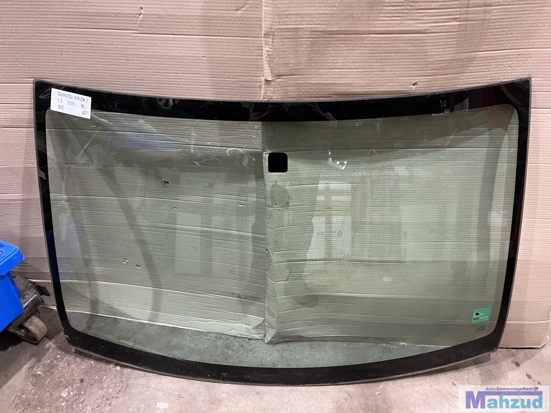 DAIHATSU SIRION 2 voorraam voorruit 2005-2012, Ikeda-shi 1-1
563-8651  Osaka, Gebruikt, Daihatsu, Info@daihatsu.co.jp