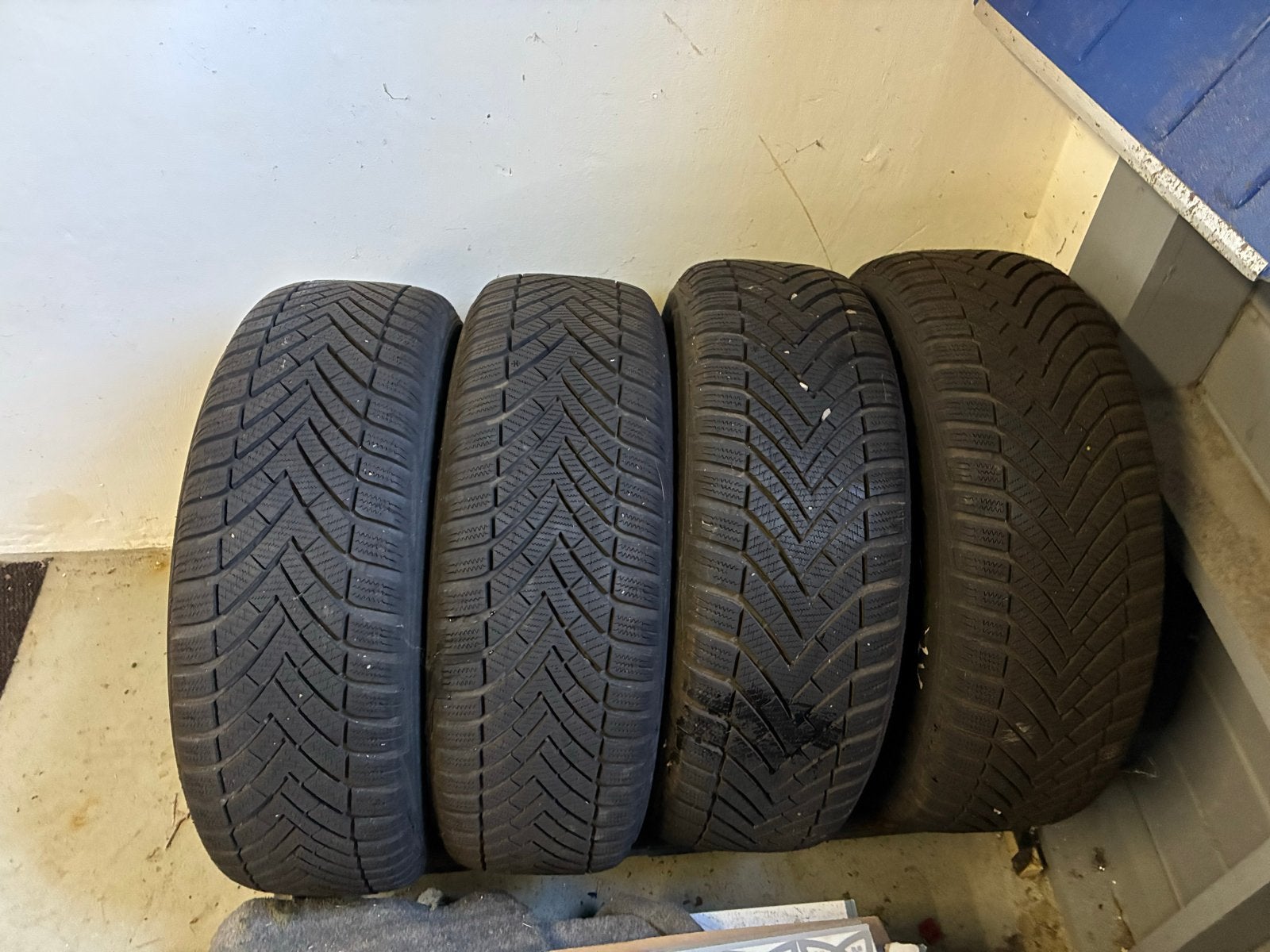 4 Winterbanden met stalen velgen voor VW Golf Plus, Ophalen of Verzenden, Gebruikt, Winterbanden, Banden en Velgen