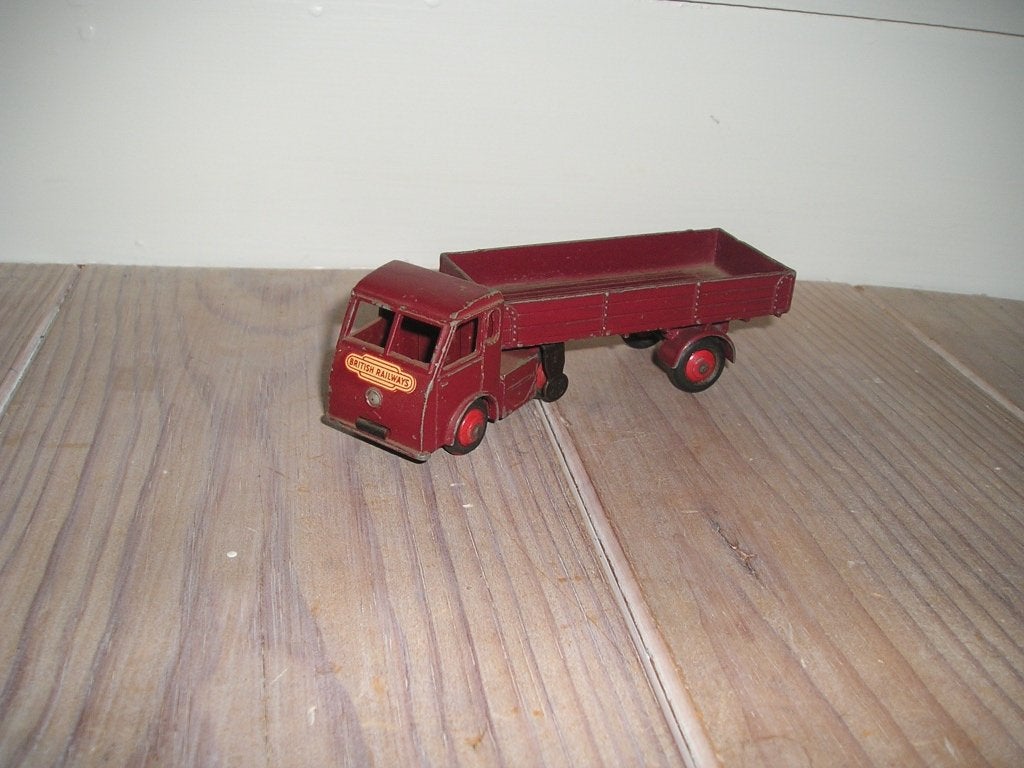 Dinky Toys 421 Hindle Smart Helecs "British Railways", Ophalen of Verzenden