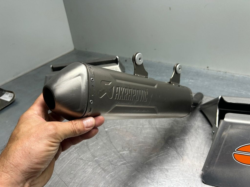 Akprapovic A45005979000 KTM 250 300 SX EXC Demper, Motoren, Gebruikt, Slovenië, Ophalen of Verzenden, Akrapovic