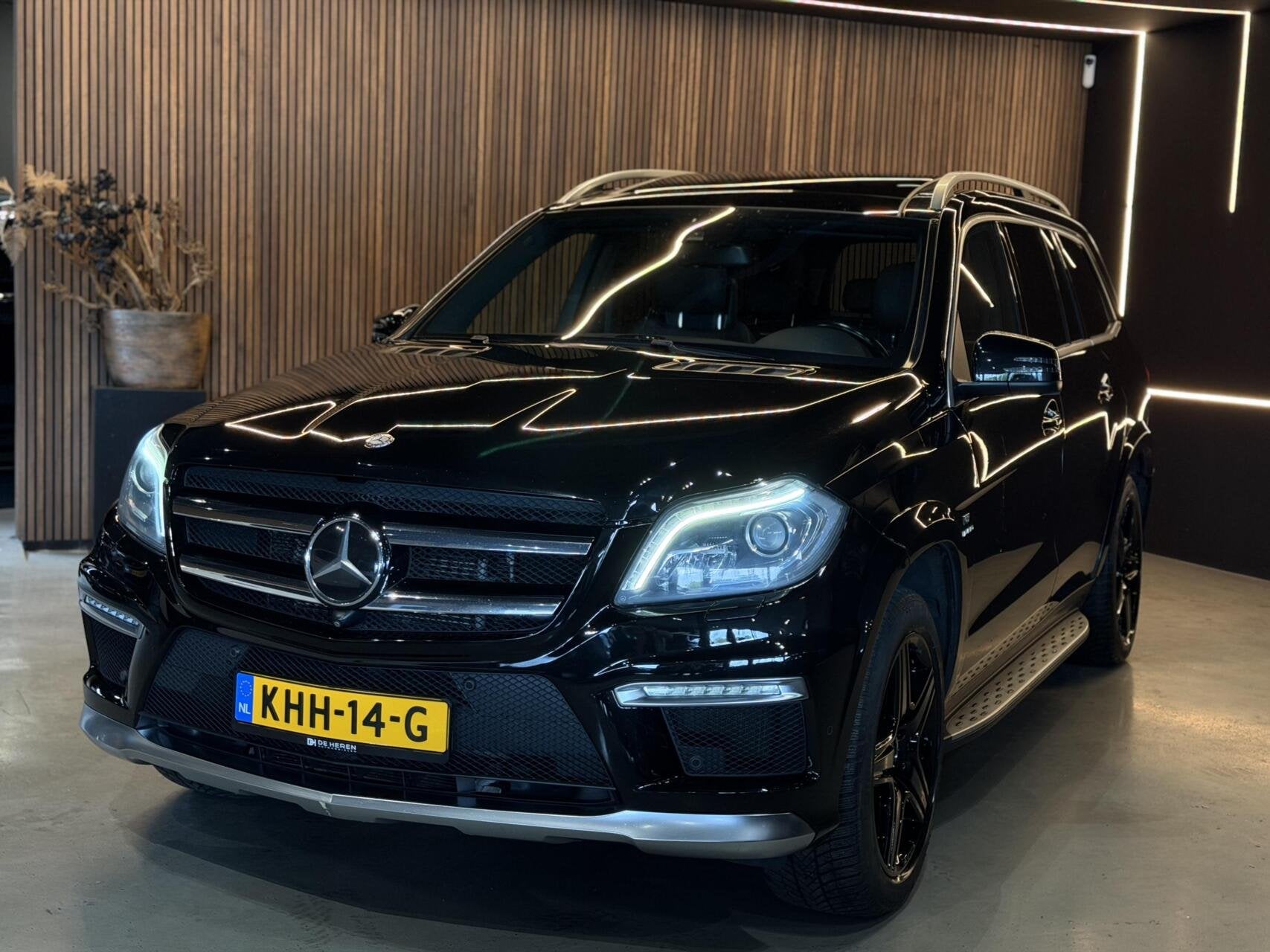 Foto 13 van Mercedes GL-klasse AMG 63 360",MASSAGE,7pers, trekhDealerOH