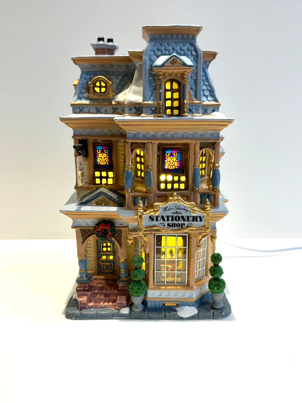 Lemax Miss Shirley’s Stationary Shop - ULTRA RARE, Verzenden