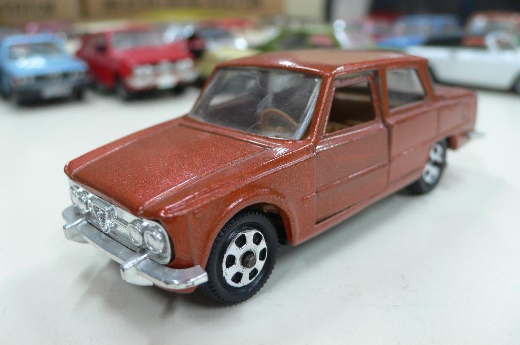 alfa romeo giuilia 1600 nuovo-mebetoys/italie 1/43, Verzenden, Nieuw, Auto, Overige merken