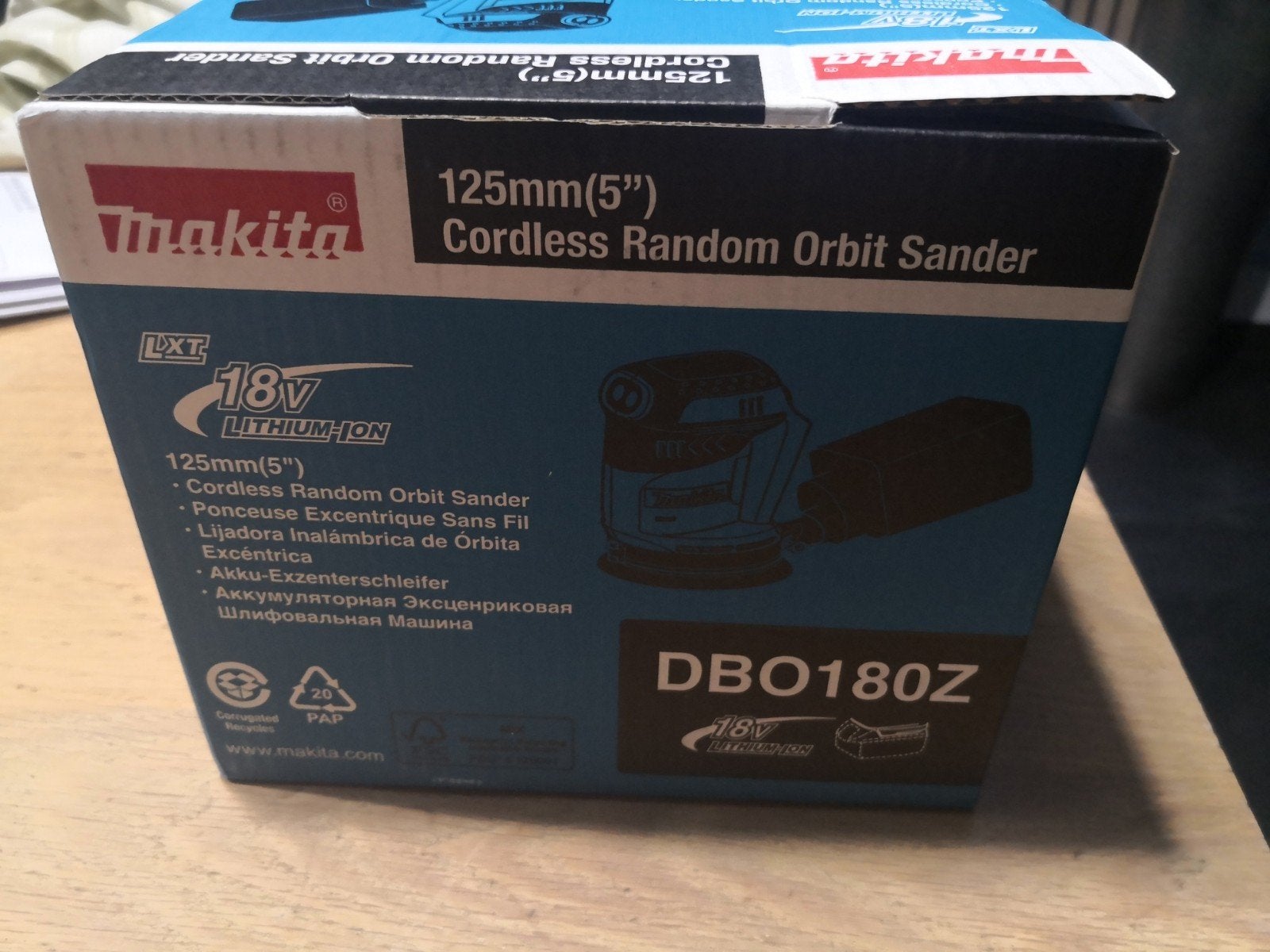 Makita DBO180Z Accu Excentrische Schuurmachine 18V, Ophalen of Verzenden, Nieuw, Minder dan 600 watt, Excentrische schuurmachine