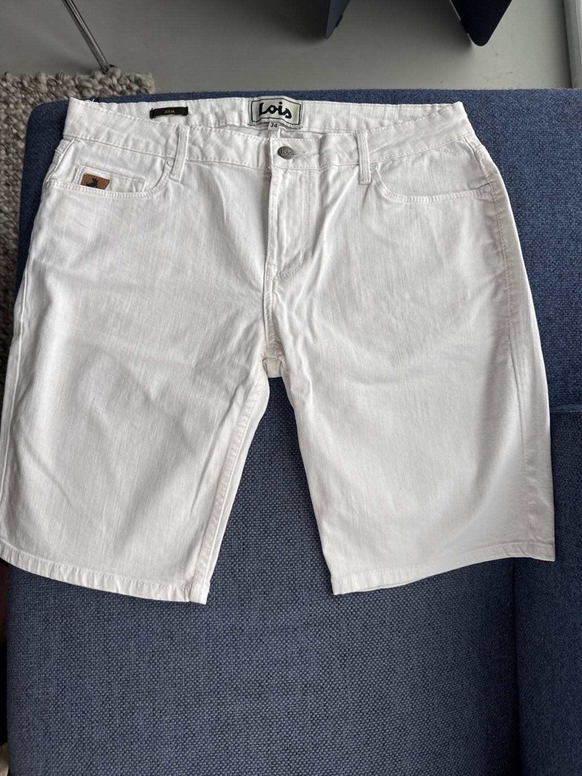 Lois Jeans Julia Witte Korte Broek - Maat 34, valt als 38-40, Ophalen of Verzenden, Nieuw, Wit, W27 (confectie 34) of kleiner