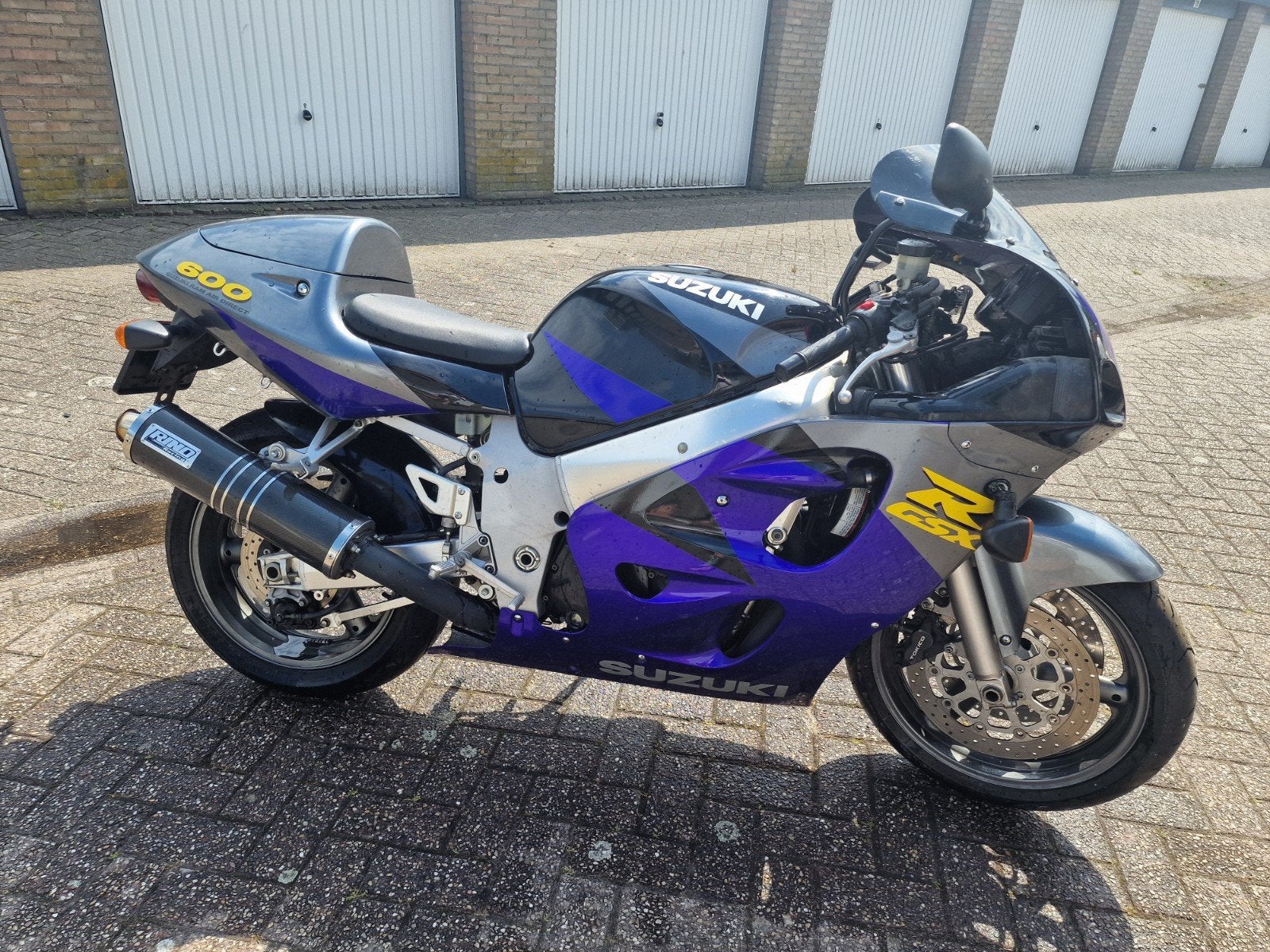 Suzuki GSX R 600 SRAD - Tankdop gaat niet open, Motoren, Motoren | Suzuki, Sportuitlaat, 4 cilinders, Motorrijbewijs A, Gebruikt